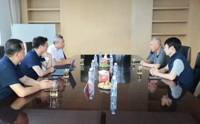 头条 | 中国木材与木制品流通协会会长李佳峰一行考察永特耐黄岛智慧协同工厂