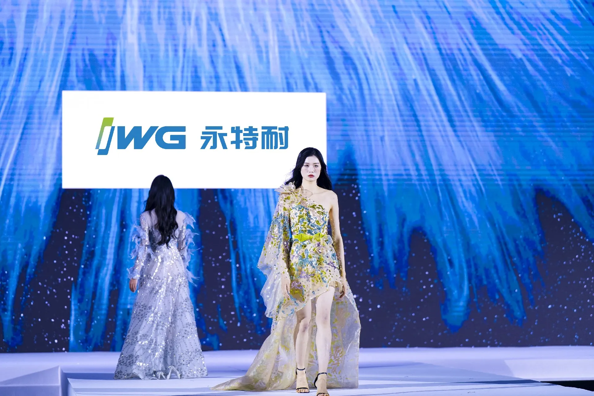 实力加冕 | IWG永特耐荣膺2025年CCSA“高定G20供应链品牌”大奖