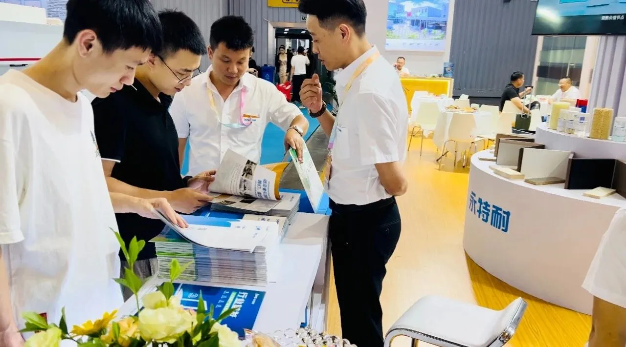 成都家具展丨永特耐PUR全系品类亮相，技术创新引行业关注